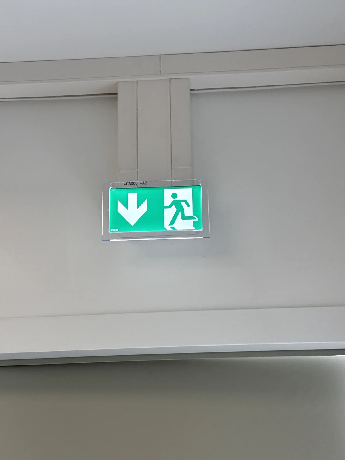 Sicherheitsbeleuchtung im Modulbau – sicher raus, auch bei Stromausfall